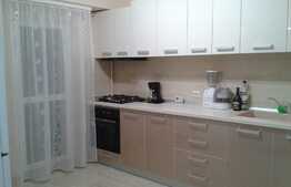 Apartament modern, 2 camere, 2 balcoane, priveliște deosebită 