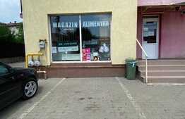 Spatiu comercial cu potential, 50 mp, parcare, Gilau!