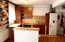 Apartament 3 camere, 2 băi, 77 mp, 2 balcoane, zona Florilor