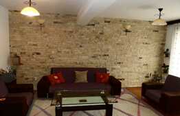 Apartament 3 camere, 2 băi, 77 mp, 2 balcoane, zona Florilor