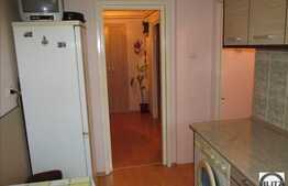 Apartament 2 camere, 52 mp, decomandat, loc parcare si boxa, zona Casa Radio!