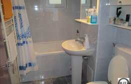 Apartament 2 camere, 52 mp, decomandat, loc parcare si boxa, zona Casa Radio!