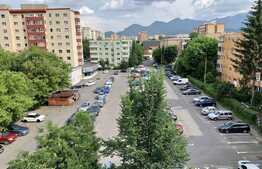 Apartament decomandat, 2 camere, in zona Spitalul Judetean
