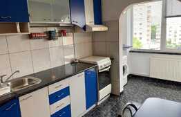 Apartament decomandat, 2 camere, in zona Spitalul Judetean