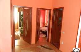 3 camere, 75,6 mp utili, etaj intermediar, loc de parcare inclus,