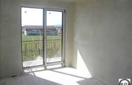 De vanzare apartament 2 camere, 54 mp, semifinisat, Floresti,