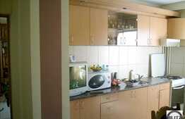 Oferta 3 camere de vanzare,mobilat utilat,  parcare inclusa in pret