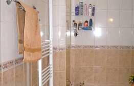 Oferta 3 camere de vanzare,mobilat utilat,  parcare inclusa in pret