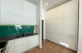 Apartament de lux, 57mp, balcon, zona strazii Ploiesti