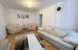 3 camere, semidecomandat, renovat recent, balcon,  zona strazii Gr.Alexandrescu.Disponibil cu 1 Februarie