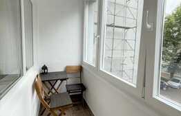 3 camere, semidecomandat, renovat recent, balcon,  zona strazii Gr.Alexandrescu.Disponibil cu 1 Februarie