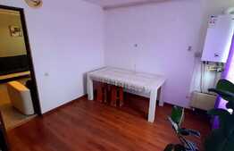 Apartament de 3 camere, 56 mp, parcare, balcon, zona centrală!