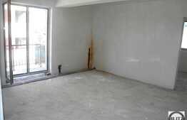 Apartament 3 camere, semifinisat, Floresti, zona linistita cu spatii verzi!