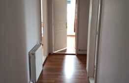 Blitz propune spre vanzare o proprietate cu istorie in Razboieni. Unica !!! 600 mp construiti, 6000 mp teren imprejmuit, 800 mp parcare iluminata/pavata