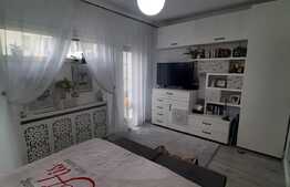 Etaj intermediar, expunere sudica, balcoane inchise, zona centrala