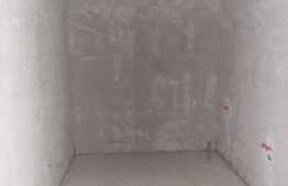 Finisaje optionale, etaj intermediar, zona strazii Cetatii