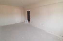 Apartament de 3 camere, posibilitate finisare, zona strazii Cetatii