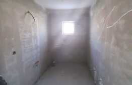 Apartament de 3 camere, posibilitate finisare, zona strazii Cetatii