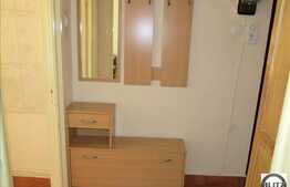 Vanzare 2 camere, semidecomandat, balcon, complet mobilat si utilat! Zona Garii