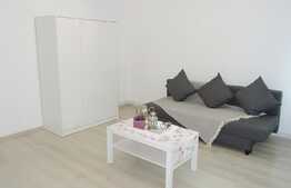 Garsoniera de 40 mp, balcon, parcare, zona Astra