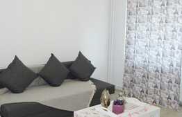 Garsoniera de 40 mp, balcon, parcare, zona Astra