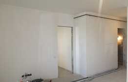 Apartament de 2 camere, parcare, balcon! Zona Tauti