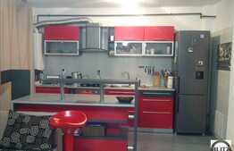 2 camere, 50 mp, decomandat,  loc de parcare, zona strazii Eroilor