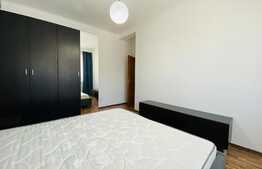 Apartament de 3 camere, 95 mp, curte privata, parcare, zona Blvd. 1 Decembrie 1918