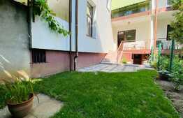 Apartament de 3 camere, 95 mp, curte privata, parcare, zona Blvd. 1 Decembrie 1918