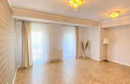 Apartament decomandat, 56 mp, 2 balcoane, lift, acces restrictionat