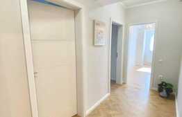 Apartament decomandat, 56 mp, 2 balcoane, lift, acces restrictionat