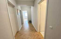 Apartament decomandat, 56 mp, 2 balcoane, lift, acces restrictionat