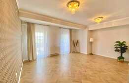 Apartament decomandat, 56 mp, 2 balcoane, lift, acces restrictionat