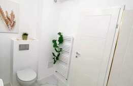 Apartament decomandat, 56 mp, 2 balcoane, lift, acces restrictionat