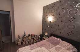 Apartament semidecomandat, 2 camere,parcare , zona Metro