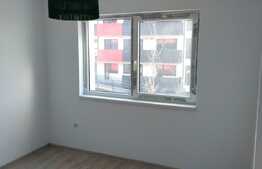 Apartament de 3 camere, etaj intermediat,  zona Petrom, Baciu 