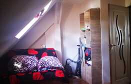 Apartament 2 camere, 50 mp, decomandat, zona Astra, mansardă