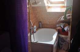 Apartament 2 camere, 50 mp, decomandat, zona Astra, mansardă