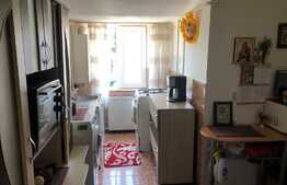 Apartament 2 camere, 50 mp, decomandat, zona Astra, mansardă