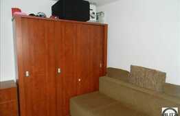 Apartament spatios de vanzare cu 3 camere, in zona magazinului Profi