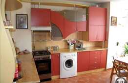 Vanzare apartament cu 2 camere, 90 mp utili, terasa 8 mp, zona Oncos