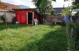 Casa cu potential 210 mp utili, teren de 250 mp, in Zarnesti!