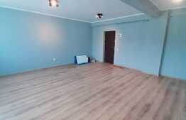 Apartament de 2 camere, 50 mp, finisaje noi, expunere sudica, zona Terra