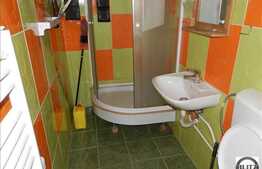 Vanzare apartament 3 camere, 60 mp utili, strada  Motilor, cu garaj inclus