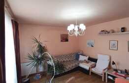 Apartament de 2 camere, 51 mp, 3 balcoane, parcare, zona Eroilor