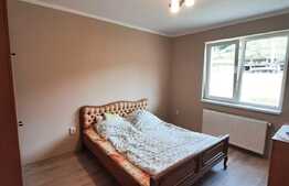 Apartament 2 camere, 52 mp, etaj intermediar, parcare, lift, zona Teilor