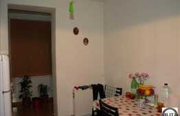 Apartament 52 mp utili plus 28 mp balcoane, zona Eroilor! Parcare! Imobil nou!