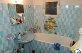 Vanzare 2 camere, 53 mp utili, zona Muresului, boxa, garaj, parcare