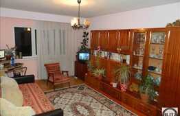 Vanzare 2 camere, 53 mp utili, zona Muresului, boxa, garaj, parcare