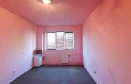 Garsoniera renovabila, etaj intermediar, zona Lombului